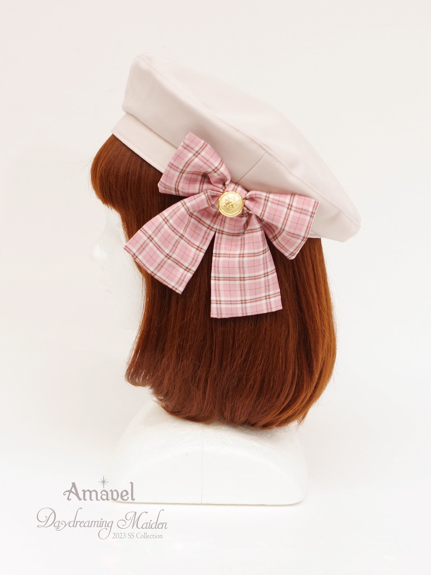 Ribbon attached leather belt beret